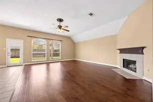 11019 Hilltop Park Ln, Cypress, TX 77433 - Photo 20