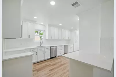 9711 Derrik Drive, Houston, TX 77080 - Photo 2