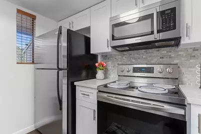 4444 Victory Drive #1108, Houston, TX 77088 - Photo 10