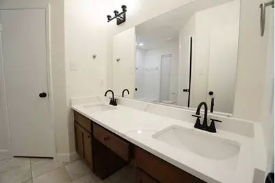 3403 Honey Creek Drive, Houston, TX 77082 - Photo 12