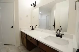 3403 Honey Creek Dr, Houston, TX 77082 - Photo 12