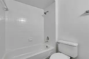 12610 Ashford Meadow Dr, Houston, TX 77082 - Photo 8
