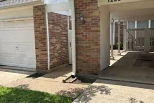 1220 Fountain View Dr, Houston, TX 77057 - Photo 2