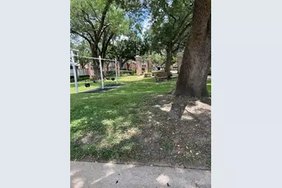 1220 Fountain View Drive #197, Houston, TX 77057 - Photo 16
