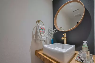 5368 Brownway Street #C32, Houston, TX 77056 - Photo 14