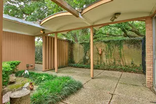 8222 Leader St, Houston, TX 77036 - Photo 8