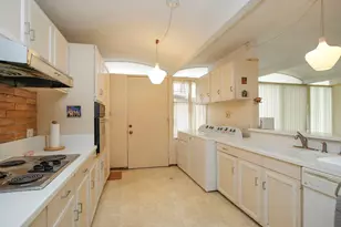 8222 Leader St, Houston, TX 77036 - Photo 22