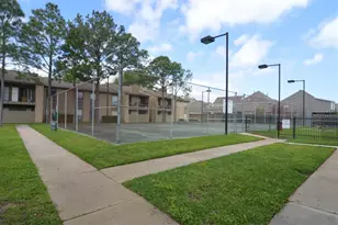 3300 Pebblebrook Dr, Seabrook, TX 77586 - Photo 6