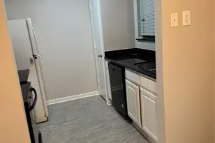 3300 Pebblebrook Dr, Seabrook, TX 77586 - Photo 28