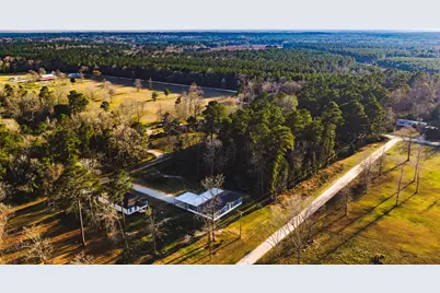 932 Sunny Drive, Livingston, TX 77351 - Photo 32