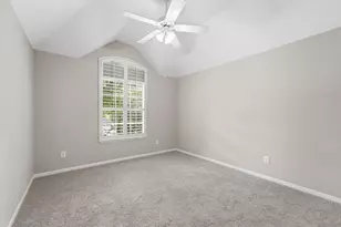 315 N Maple Glade Cir, The Woodlands, TX 77382 - Photo 20