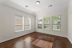 4918 Ava Meadows Ln, Sugar Land, TX 77479 - Photo 18