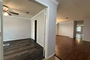8023 Clover Leaf Dr, Richmond, TX 77469 - Photo 4