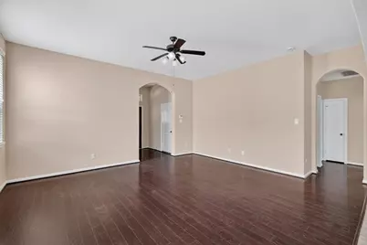 15 Butternut Grove Place, Tomball, TX 77375 - Photo 8
