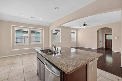 15 Butternut Grove Place, Tomball, TX 77375 - Photo 12