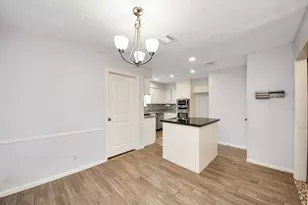 12907 Rolling Valley Dr, Cypress, TX 77429 - Photo 16