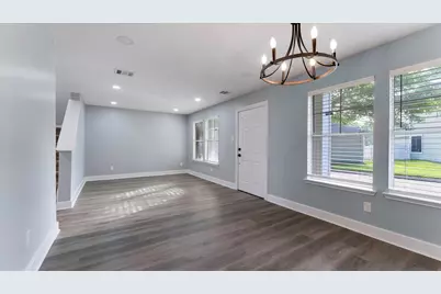 3819 W Traditions Court, Houston, TX 77082 - Photo 10