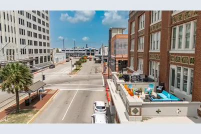 202 25th Street #202, Galveston, TX 77550 - Photo 34
