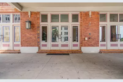 202 25th Street #202, Galveston, TX 77550 - Photo 2