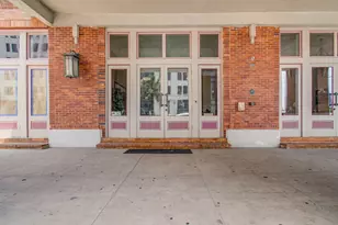 202 25th St, Galveston, TX 77550 - Photo 2