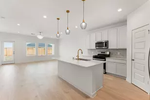 31730 Carlisle Cv Ct, Fulshear, TX 77441 - Photo 6