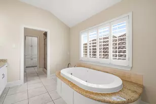 5507 Val Verde St, Houston, TX 77056 - Photo 18