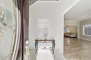 5602 Society Ln, Houston, TX 77084 - Photo 2