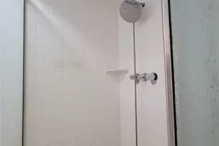 2700 Bellefontaine St, Houston, TX 77025 - Photo 18