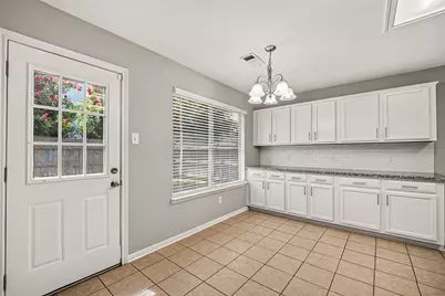 2902 Burgess Hill Court, Pearland, TX 77584 - Photo 18