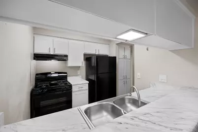 8810 Tallwood Drive #084, Austin, TX 78759 - Photo 2