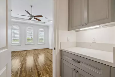 1301 Peden Street, Houston, TX 77006 - Photo 16