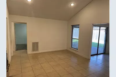 6843 Drewlaine Fields Lane, Katy, TX 77449 - Photo 6