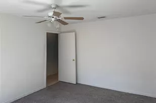 6843 Drewlaine Fields Ln, Katy, TX 77449 - Photo 4