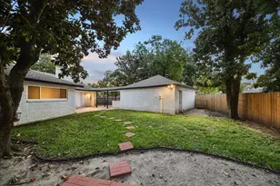 6226 Bankside Dr, Houston, TX 77096 - Photo 24