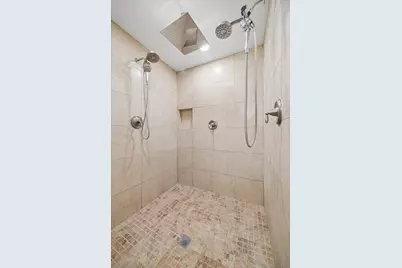 6226 Bankside Drive, Houston, TX 77096 - Photo 16