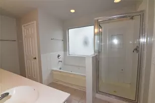 6807 Turtlewood Dr, Houston, TX 77072 - Photo 18