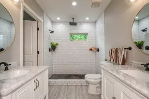 311 E 35th St, Houston, TX 77018 - Photo 22