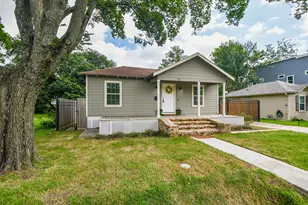 311 E 35th St, Houston, TX 77018 - Photo 32