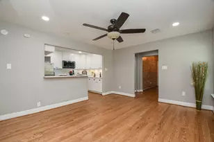 311 E 35th St, Houston, TX 77018 - Photo 12