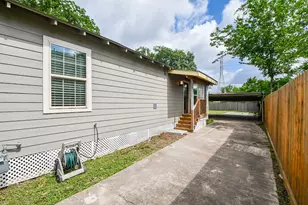 311 E 35th St, Houston, TX 77018 - Photo 28