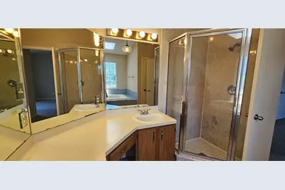 7013 Alabonson Road, Houston, TX 77088 - Photo 14