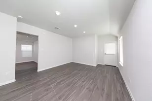 8131 Vanilla Orchid Dr, Houston, TX 77016 - Photo 6