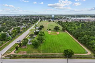 4514 Albatross Dr, Seabrook, TX 77586 - Photo 6