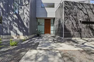 2412 Helena St, Houston, TX 77006 - Photo 42
