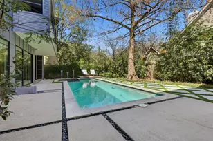 2412 Helena St, Houston, TX 77006 - Photo 16