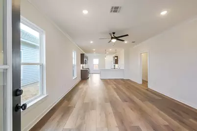 818 Countryside Glade Lane, Rosharon, TX 77583 - Photo 2