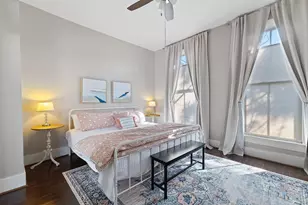 1911 Sealy St, Galveston, TX 77550 - Photo 24