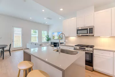 7613 Victory Reserve Street, Houston, TX 77088 - Photo 6