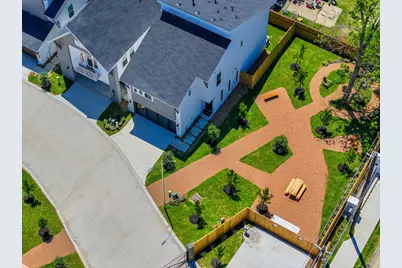 7613 Victory Reserve Street, Houston, TX 77088 - Photo 44