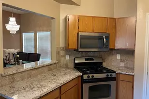 22814 Tree House Ln, Spring, TX 77373 - Photo 4